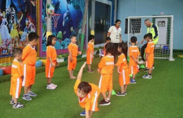 Planet International School (PIS) Chbar Ampov Campus
